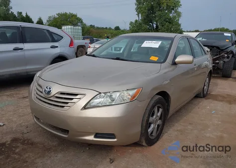 2009 Toyota Camry из США, поврежденный, VIN 4P1BE46K19U808059